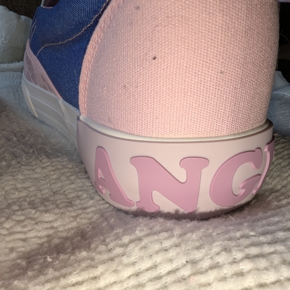 Disney Pink and Blue Flats with Whimsical Marine Design - Picture 10 of 12